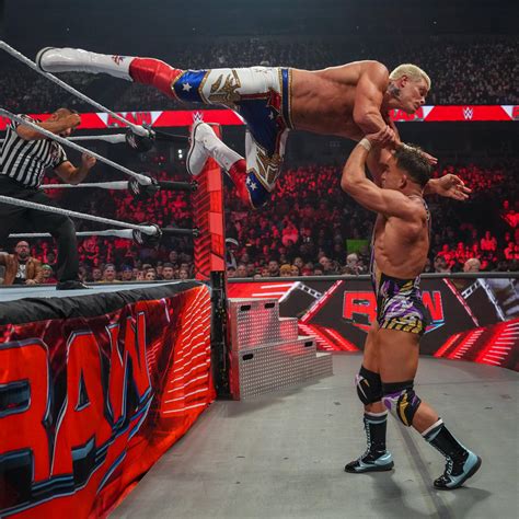 Cody Rhodes vs Chad Gable (with Otis) | Raw | February 27, 2023 - WWE ...