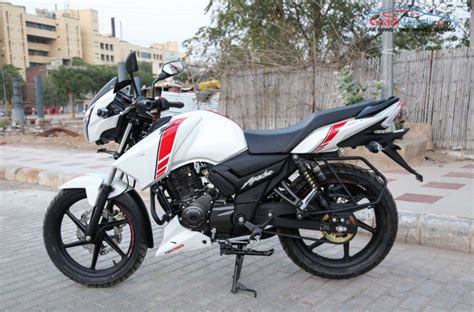 TVS Apache RTR 160 White Race Edition - In 10 Images