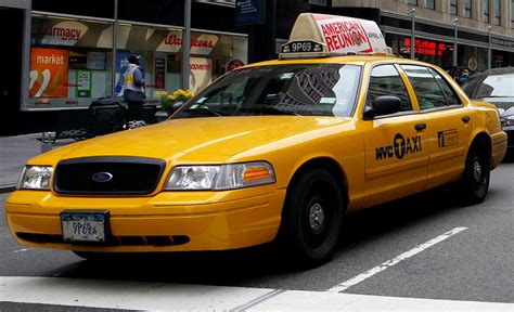 Ford Crown victoria . New York , Estados Unidos . | Taxi, Taxi cab, New ...