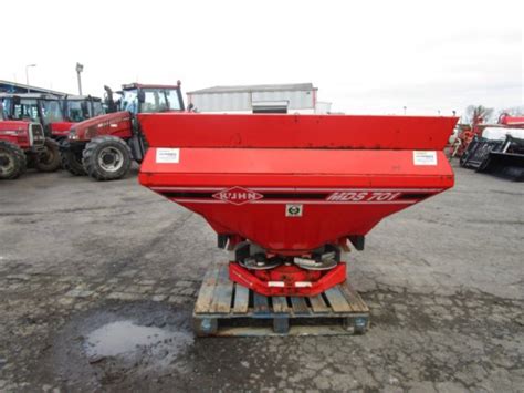 Kuhn MDS 701 Fertilizer Spreader