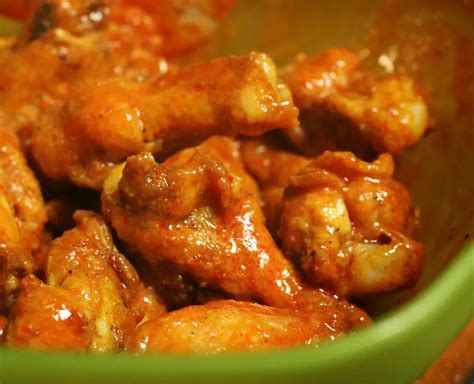 Buffalo Wild Wings Spicy Garlic Wing Sauce Recipe - Buffalo Wild Wings Recipes