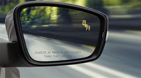 Blind-Spot Monitors: Everything You Need to Know - Kelley Blue Book