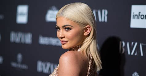 What Is Kylie Jenner's Natural Hair Color? | POPSUGAR Beauty