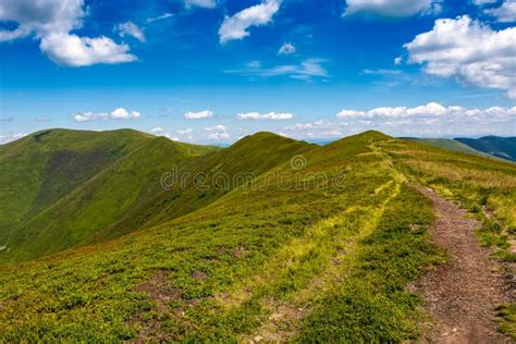 Footpath To the Mountain Top Stock Photo - Image of view, scenic: 75384300