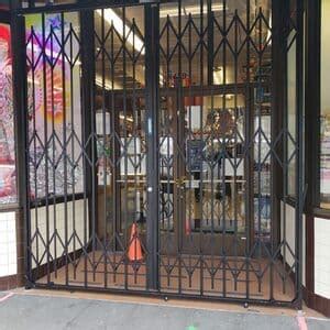 Folding Gates | Reed Brothers Security