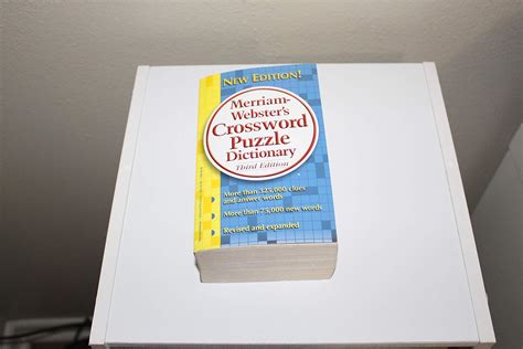 Merriam-webster's Crossword Puzzle Dictionary: Merriam-Webster ...