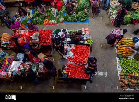 Chichicastenango Food market, Guatemala Stock Photo - Alamy