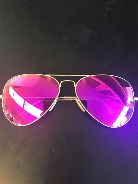 Lovin' on these new pink aviators from Ray-Ban! | Mirrored sunglasses, Sunglasses, My style