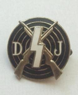 Deutsche Jungvolk Marksmanship Insignia? - Germany: Third Reich ...