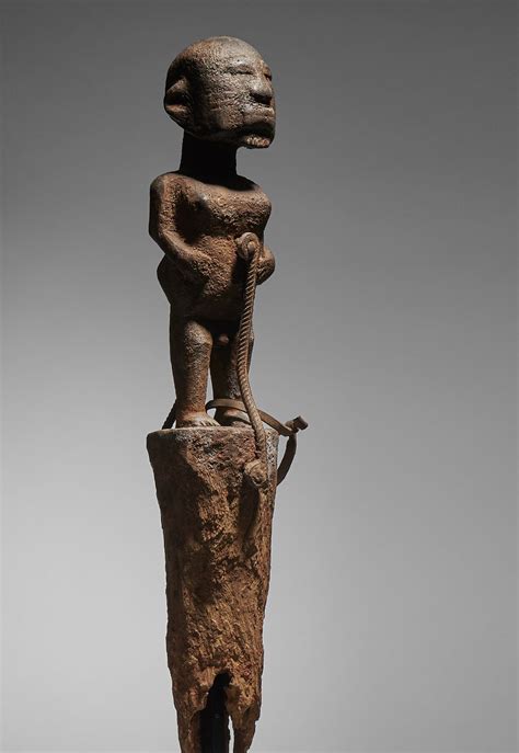 Pin by ÌMỌ̀ DÁRA on Benin | Fon | Statue, Greek statue, Buddha statue