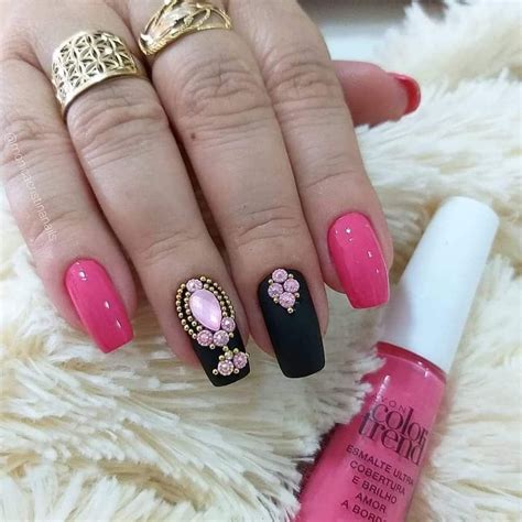 Unhas Rosas: 112 Ideias com tons de rosa e estilos