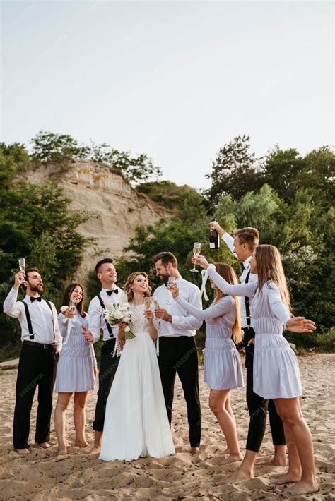 Free Photo | People celebrating a wedding on the beach