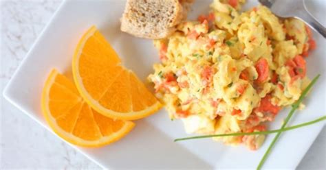 Perfect Scrambled Eggs with Smoked Salmon and Chives Recipe - Flyers Online