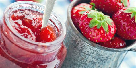 Easy Homemade Jam Pairings: What to Eat with Jam