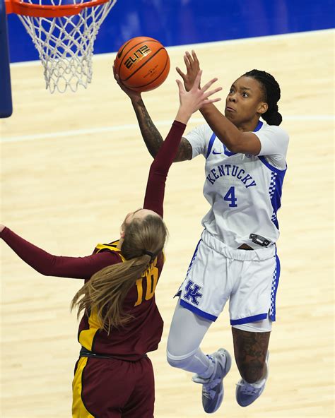 Kentucky-Minnesota Women’s Basketball Photo Gallery – UK Athletics