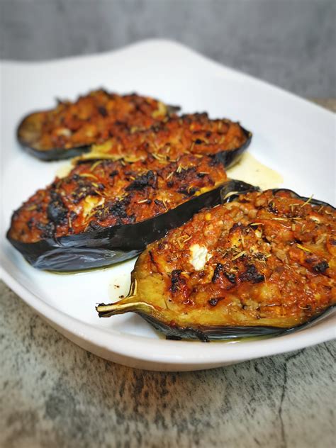 Aubergines Farcies Feta Viande Hachée - La Cuisine de Lya