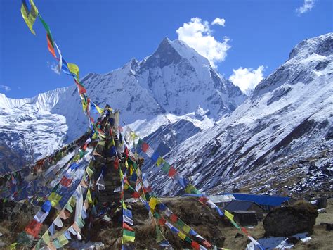 Climbers Die in Tragic Accident on Annapurna - Gripped Magazine