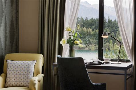 Hotel St Moritz - ACCOMMODATION