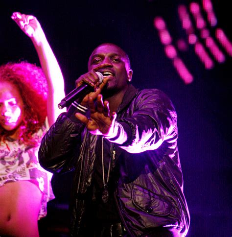 Akon Picture 39 - KIIS FM's 2010 Wango Tango Concert - Show