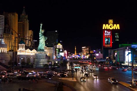 Nightclubs in Las Vegas | Top 10 Clubs to Keep You Dancing