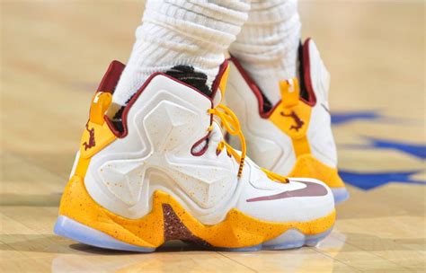 #SoleWatch: LeBron James Becomes Youngest to 25K in Nike LeBron 13 PE ...