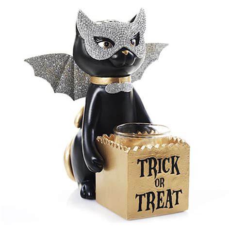 18 Halloween Decorations Every Black Cat Lover Needs