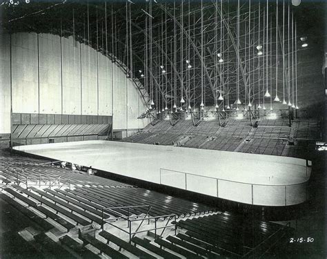 Williams Arena/Mariucci Arena "The Barn"