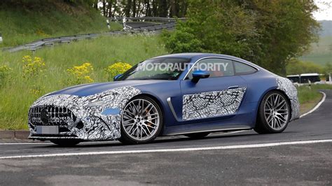 2024 Mercedes-Benz AMG GT spy shots and video