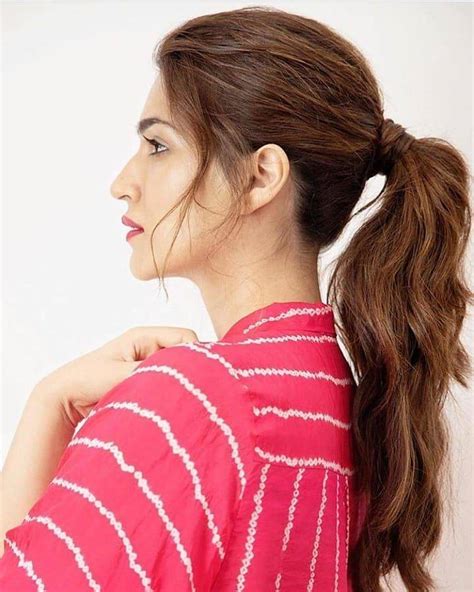 119 Kriti Sanon Hair Looks: Iconic Kriti Sanon Hairstyles