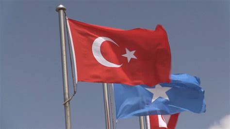 Somalia - Turkey opens its largest military base