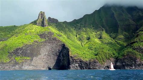 Kauai Dinner Cruise - YouTube