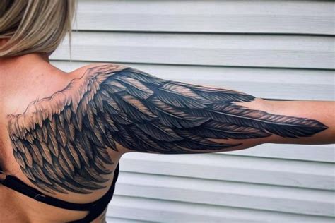 Top 80+ angel wing tattoo latest - in.coedo.com.vn