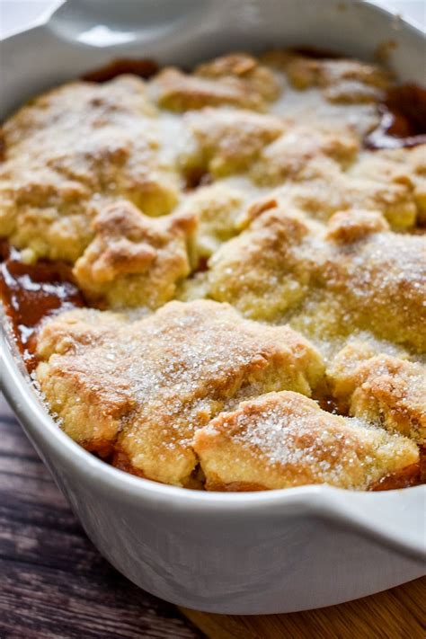 Pear Cobbler with vanilla ice cream - Ursalicious