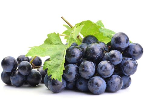 20 Best Black Grapes Benefits For Skin, Hair & Health