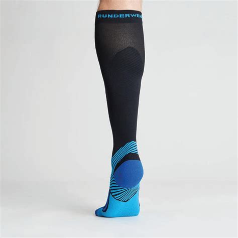 Men's Compression Running Socks (Black) | runderwear™