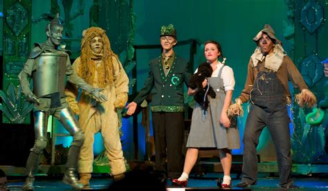 WGHS DRAMA Past Shows 2006-2013: Fall Musical 2009 - "The Wizard of OZ"