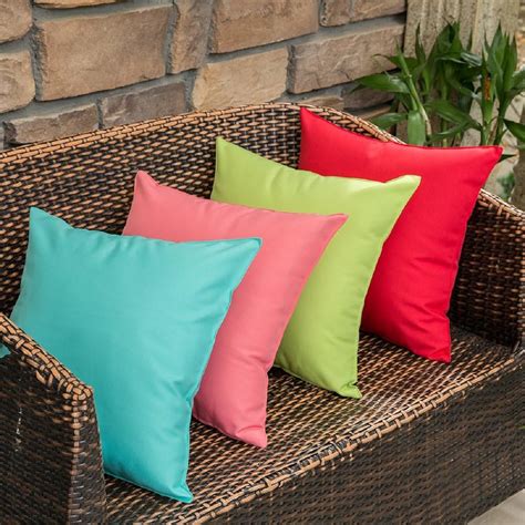 How To Make Cushions For Outdoor Furniture | Storables
