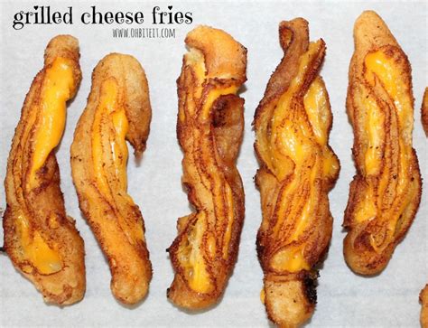 Grilled Cheese Fries Turn Your Sandwich Into a Cheesy Appetizer - FoodBeast