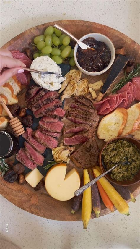 How to Make an Epic Steak Charcuterie Board [Video] [Video] | Charcuterie recipes, Charcuterie ...