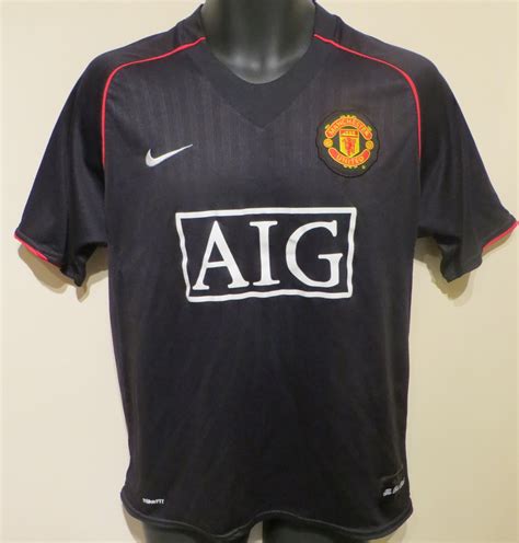 2007-08 Manchester United away shirt | Retro football shirts, Vintage sportswear, Shirts