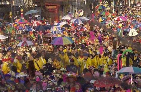 Dunkirk Carnival: a colourful event in northern France - French Moments