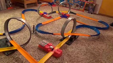 Hot Wheels Epic 4-Booster Track Setup with Two 10-in-1 Super Sets - YouTube