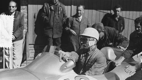 Sir Stirling Moss, Formula One and Mille Miglia Legend, Has Passed Away ...