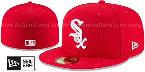 Chicago White Sox TEAM-BASIC Red-White Fitted Hat by New Era