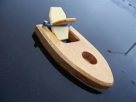 How to make a wooden toy paddle boat ~ Wooden boat plans free download