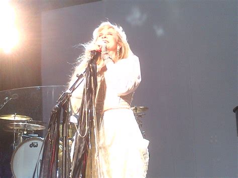 Fleetwood Mac News: 22 Front Row Photos: Stevie Nicks Live at Jones ...