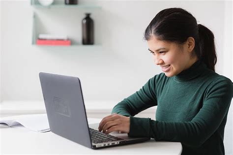 HD wallpaper: Happy Woman On Computer Photo, Women, Business, Laptop ...