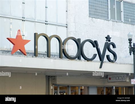 Rowland hussey macy hi-res stock photography and images - Alamy