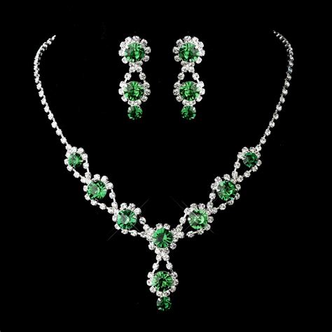 Emerald Green Bridesmaid Jewelry - so pretty! | Bridesmaid jewelry, Emerald green jewelry ...