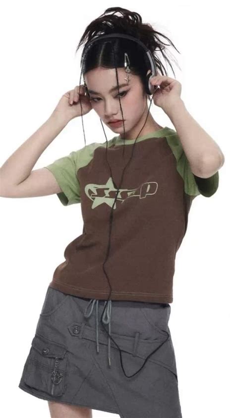 Y2k Strike A Pose chinese fashion brand in 2022 | 2000s japanese ...